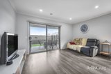 https://images.listonce.com.au/custom/160x/listings/93-messenger-parade-lucas-vic-3350/608/01906608_img_04.jpg?C5FBxJvxLx4