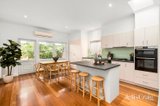 https://images.listonce.com.au/custom/160x/listings/93-spray-street-elwood-vic-3184/564/01990564_img_02.jpg?EdceaSzFems