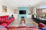 https://images.listonce.com.au/custom/160x/listings/93-sweeney-road-miners-rest-vic-3352/605/01947605_img_04.jpg?o15sawHHCwo