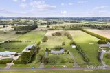 https://images.listonce.com.au/custom/160x/listings/93-sweeney-road-miners-rest-vic-3352/605/01947605_img_05.jpg?tTqJChiE-T8