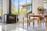 https://images.listonce.com.au/custom/160x/listings/93-sweeney-road-miners-rest-vic-3352/605/01947605_img_08.jpg?v7EqhwUuKso