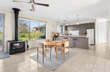 https://images.listonce.com.au/custom/160x/listings/93-sweeney-road-miners-rest-vic-3352/605/01947605_img_30.jpg?sAxVnzJSdtw