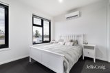https://images.listonce.com.au/custom/160x/listings/93-venn-mews-templestowe-lower-vic-3107/178/01932178_img_06.jpg?OKQJYOKC5Ho