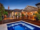 https://images.listonce.com.au/custom/160x/listings/93-watts-street-box-hill-north-vic-3129/895/01684895_img_01.jpg?w5aZ_Lq_ZtE