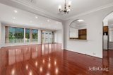https://images.listonce.com.au/custom/160x/listings/93-whittens-lane-doncaster-vic-3108/569/01904569_img_04.jpg?YvtRolanOaQ