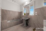 https://images.listonce.com.au/custom/160x/listings/93-whittens-lane-doncaster-vic-3108/569/01904569_img_07.jpg?i96Xake-65A