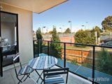 https://images.listonce.com.au/custom/160x/listings/9315-319-huntingdale-road-chadstone-vic-3148/718/01658718_img_08.jpg?vZrtylzCBqc