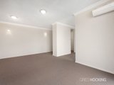 https://images.listonce.com.au/custom/160x/listings/93195-beaconsfield-parade-middle-park-vic-3206/617/01087617_img_05.jpg?1HAoSkXuQOU