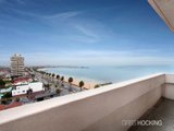 https://images.listonce.com.au/custom/160x/listings/93195-beaconsfield-parade-middle-park-vic-3206/617/01087617_img_06.jpg?ob1ovIKZnvE