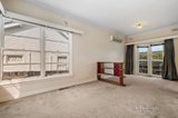 https://images.listonce.com.au/custom/160x/listings/933-station-street-box-hill-north-vic-3129/731/01680731_img_04.jpg?An9o8Afy-sg