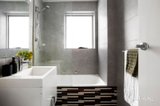 https://images.listonce.com.au/custom/160x/listings/935-park-crescent-fairfield-vic-3078/603/01739603_img_09.jpg?-tGiuk_LJSE