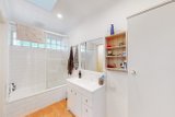 https://images.listonce.com.au/custom/160x/listings/937-murray-road-ormond-vic-3204/530/01738530_img_08.jpg?E4gKIu5wOwE