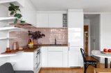 https://images.listonce.com.au/custom/160x/listings/9376-albert-street-brunswick-vic-3056/897/01548897_img_01.jpg?WDNZ6gmqSUY