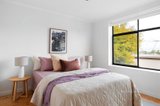 https://images.listonce.com.au/custom/160x/listings/9376-albert-street-brunswick-vic-3056/897/01548897_img_05.jpg?BuZIk7WeCHA