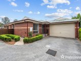 https://images.listonce.com.au/custom/160x/listings/93a-taylor-road-mooroolbark-vic-3138/017/01526017_img_01.jpg?zHq_ZXDllTQ