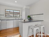 https://images.listonce.com.au/custom/160x/listings/93a-taylor-road-mooroolbark-vic-3138/017/01526017_img_06.jpg?e-p5aELDq34