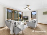 https://images.listonce.com.au/custom/160x/listings/94-94a-bonnie-view-road-croydon-north-vic-3136/914/01525914_img_10.jpg?6X_q8Lb2fgw