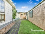 https://images.listonce.com.au/custom/160x/listings/94-94a-bonnie-view-road-croydon-north-vic-3136/914/01525914_img_22.jpg?cmMUw4CvCHo