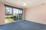 https://images.listonce.com.au/custom/160x/listings/94-atheldene-drive-st-albans-vic-3021/635/00923635_img_06.jpg?S8xyNdFfir8