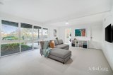 https://images.listonce.com.au/custom/160x/listings/94-buckingham-drive-heidelberg-vic-3084/663/01766663_img_08.jpg?pCWj5AJ4EuY
