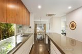 https://images.listonce.com.au/custom/160x/listings/94-normanby-road-kew-vic-3101/989/01602989_img_04.jpg?NlOPFJnTTs4