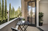 https://images.listonce.com.au/custom/160x/listings/94-rockley-road-south-yarra-vic-3141/918/01345918_img_06.jpg?6PI0USWPEi8