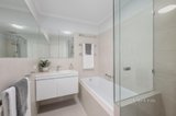 https://images.listonce.com.au/custom/160x/listings/94-rockley-road-south-yarra-vic-3141/918/01345918_img_09.jpg?rNaEvslOhjc