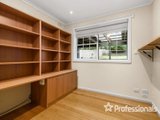 https://images.listonce.com.au/custom/160x/listings/94-rolling-hills-road-chirnside-park-vic-3116/702/01525702_img_10.jpg?a1wr2-JTeZc