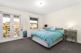 https://images.listonce.com.au/custom/160x/listings/94-westbourne-road-kensington-vic-3031/483/00406483_img_04.jpg?bGnk6Bhe9NY