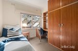 https://images.listonce.com.au/custom/160x/listings/94-whittens-lane-doncaster-vic-3108/384/01899384_img_10.jpg?WXwgJs7j9Dw
