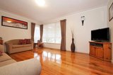 https://images.listonce.com.au/custom/160x/listings/94-winyard-drive-mooroolbark-vic-3138/072/01936072_img_03.jpg?Dnsc-G69Jrk