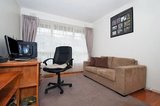 https://images.listonce.com.au/custom/160x/listings/94-winyard-drive-mooroolbark-vic-3138/072/01936072_img_06.jpg?yViLJuCFD4Y