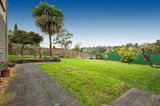 https://images.listonce.com.au/custom/160x/listings/94-winyard-drive-mooroolbark-vic-3138/072/01936072_img_11.jpg?FW6ylWBN8Ew