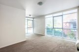 https://images.listonce.com.au/custom/160x/listings/943-kensington-road-south-yarra-vic-3141/207/01054207_img_02.jpg?EfJtaKwA9Rk