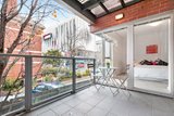 https://images.listonce.com.au/custom/160x/listings/9454-burwood-road-hawthorn-vic-3122/081/01684081_img_07.jpg?do7S3lUa1Ao