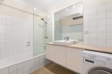 https://images.listonce.com.au/custom/160x/listings/9458-st-kilda-road-melbourne-vic-3004/350/01738350_img_06.jpg?SE5zaaXXMtU