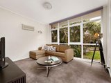https://images.listonce.com.au/custom/160x/listings/947-riversdale-road-surrey-hills-vic-3127/338/01684338_img_05.jpg?Y415MVzCPPA