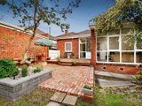 https://images.listonce.com.au/custom/160x/listings/947-riversdale-road-surrey-hills-vic-3127/338/01684338_img_10.jpg?JKcz56T7QNM