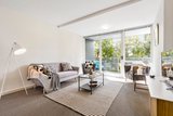 https://images.listonce.com.au/custom/160x/listings/948-princess-street-kew-vic-3101/526/01743526_img_05.jpg?lgiFdP24MKU