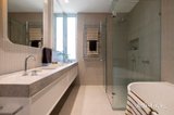 https://images.listonce.com.au/custom/160x/listings/94a-nott-street-port-melbourne-vic-3207/609/01910609_img_14.jpg?P0u_tNP_2yU