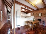 https://images.listonce.com.au/custom/160x/listings/94b-pickles-street-south-melbourne-vic-3205/386/01087386_img_05.jpg?pmjNa8JKSPk