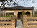 https://images.listonce.com.au/custom/160x/listings/95-beaconsfield-parade-northcote-vic-3070/360/01907360_img_01.jpg?D76I9v_F8S4
