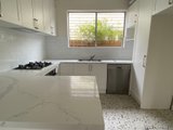 https://images.listonce.com.au/custom/160x/listings/95-beaconsfield-parade-northcote-vic-3070/360/01907360_img_02.jpg?DB7SESoKn38