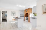 https://images.listonce.com.au/custom/160x/listings/95-duke-street-castlemaine-vic-3450/678/01681678_img_03.jpg?YTgMGCoLuLg