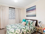 https://images.listonce.com.au/custom/160x/listings/95-esther-crescent-mooroolbark-vic-3138/498/01529498_img_13.jpg?gCohy9KdSgY