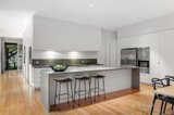 https://images.listonce.com.au/custom/160x/listings/95-gladstone-street-kew-vic-3101/375/01651375_img_05.jpg?DotfrBidePI