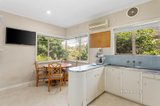 https://images.listonce.com.au/custom/160x/listings/95-glen-iris-road-glen-iris-vic-3146/338/01597338_img_05.jpg?qcpAKe7dZps