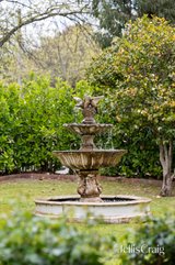 https://images.listonce.com.au/custom/160x/listings/95-maroondah-highway-healesville-vic-3777/114/01982114_img_24.jpg?L20xQDemAzY
