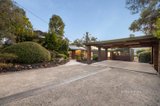 https://images.listonce.com.au/custom/160x/listings/95-pine-road-mooroolbark-vic-3138/139/01648139_img_01.jpg?lbt5r0SNa8Y