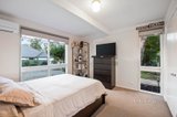 https://images.listonce.com.au/custom/160x/listings/95-pine-road-mooroolbark-vic-3138/139/01648139_img_11.jpg?hKACQXZB0CA